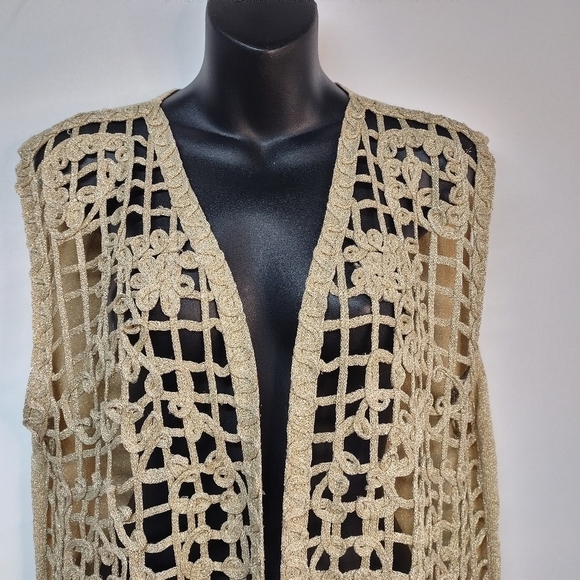 Lisa Original Gold Sweater Vest Size M - Picture 3 of 6